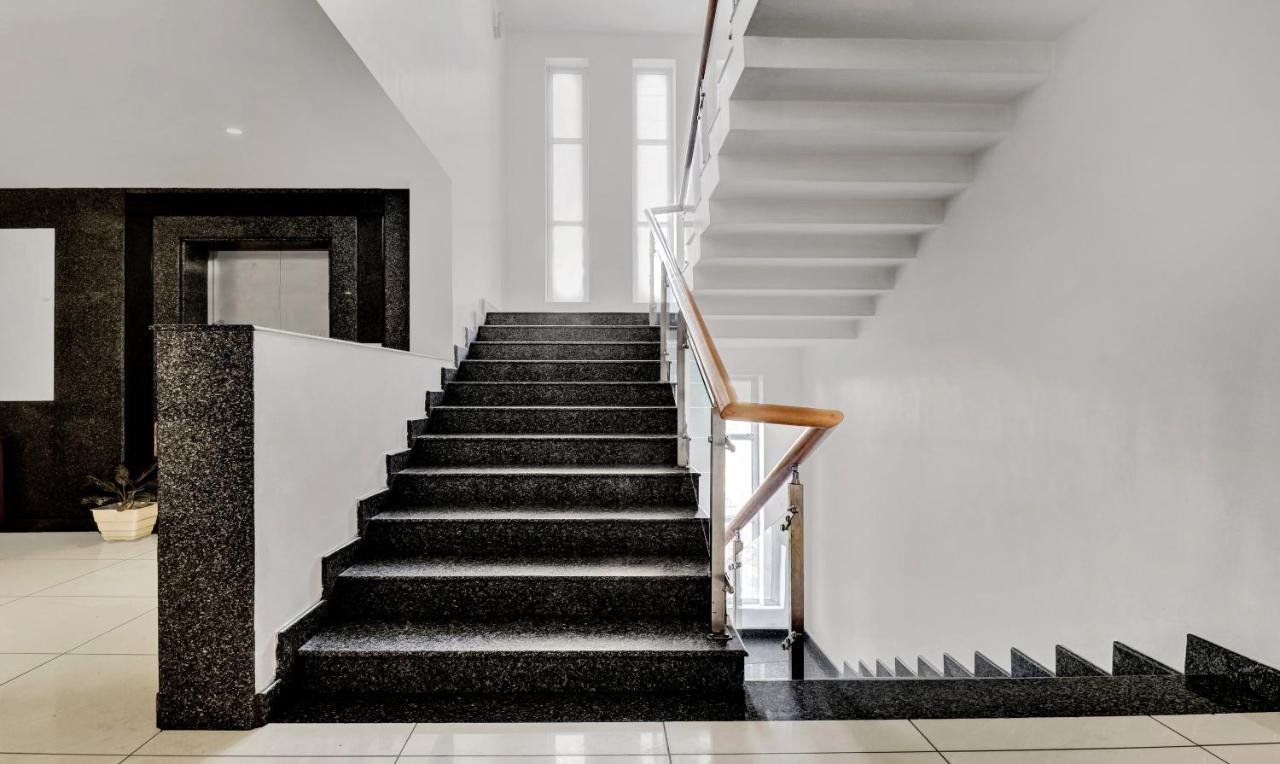 Medora Hotel Kozhikode Zewnętrze zdjęcie