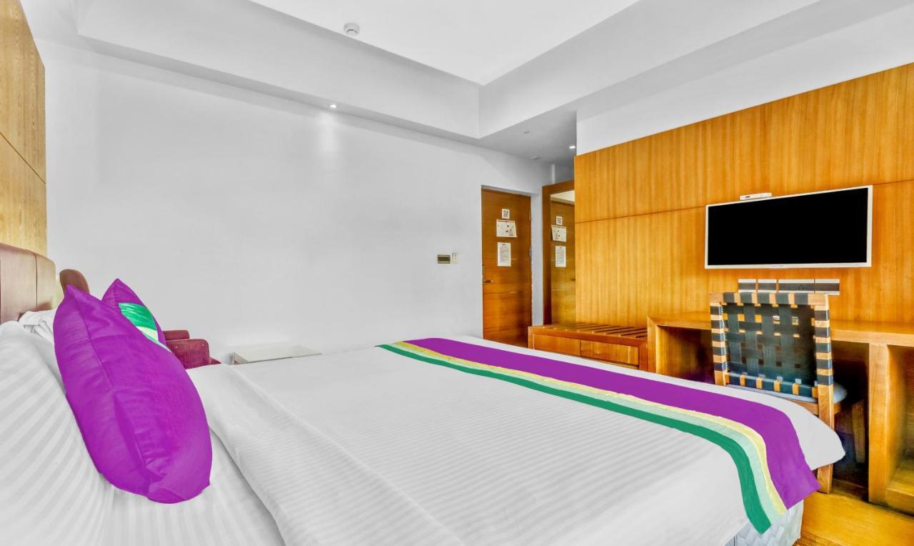 Medora Hotel Kozhikode Zewnętrze zdjęcie